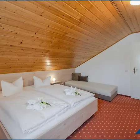 Nachtigall * Heringsdorf (Usedom)